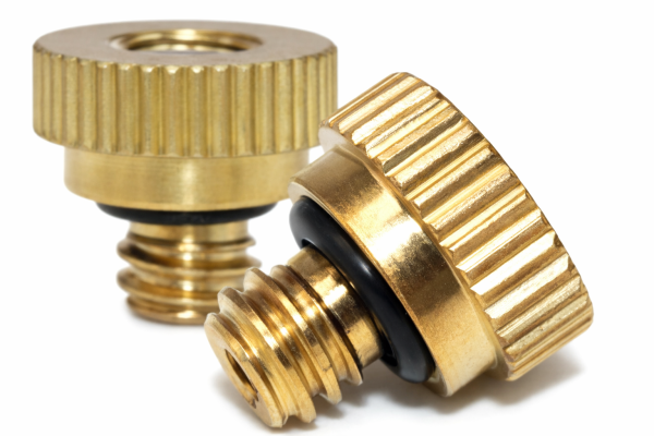 Латунна форсунка з зовнішнім різбленням 5 мм; отвір 0,3 мм.   AD1507